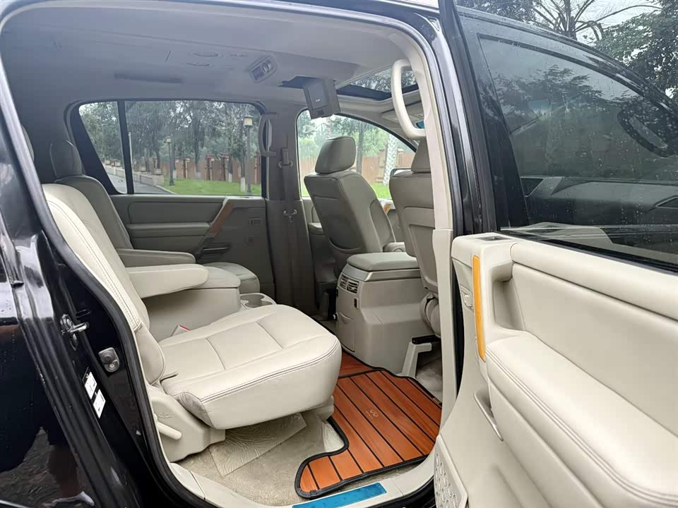 Infiniti QX Infiniti QX