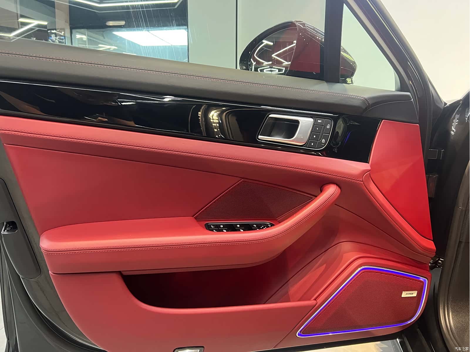 Porsche Panamera, 2022 10