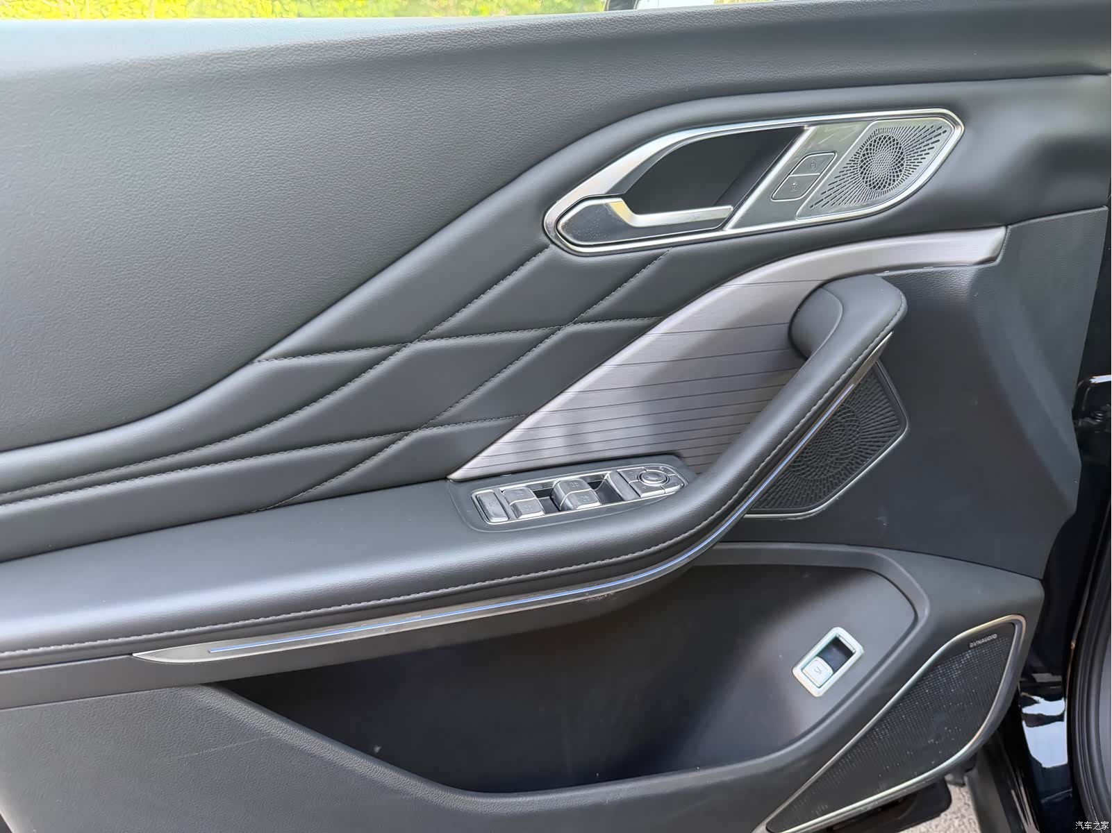 Hongqi HS7, 2024 все фото