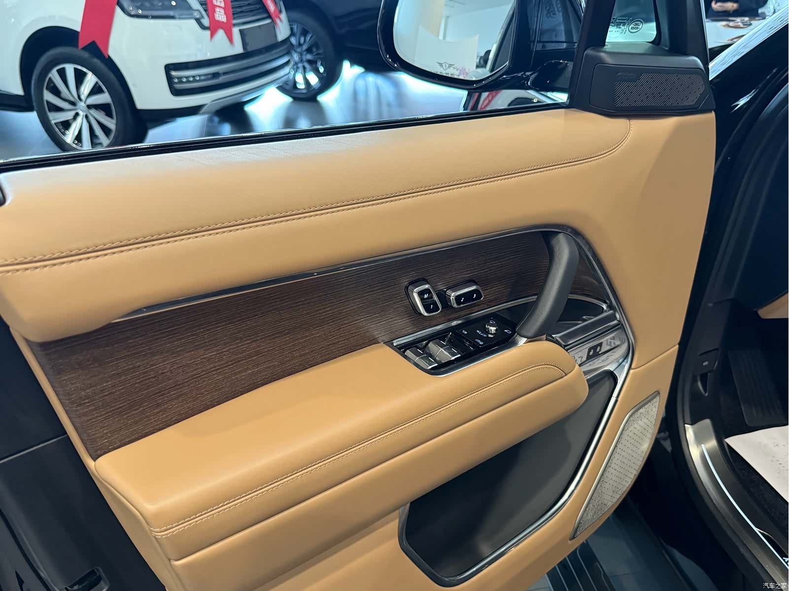 Land Rover Range Rover, 2024 15