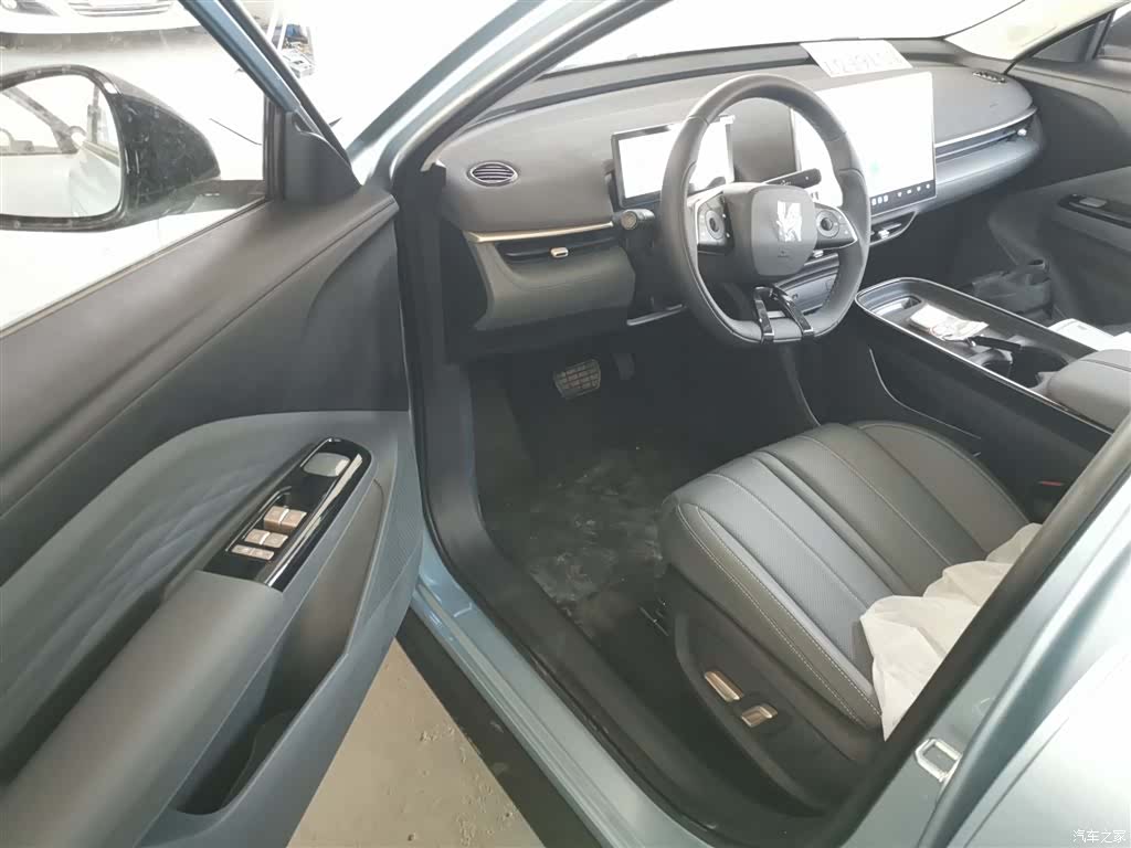 BAIC T1, 2025 15