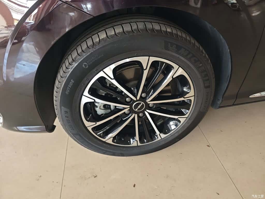 Roewe iMAX8, 2021 23