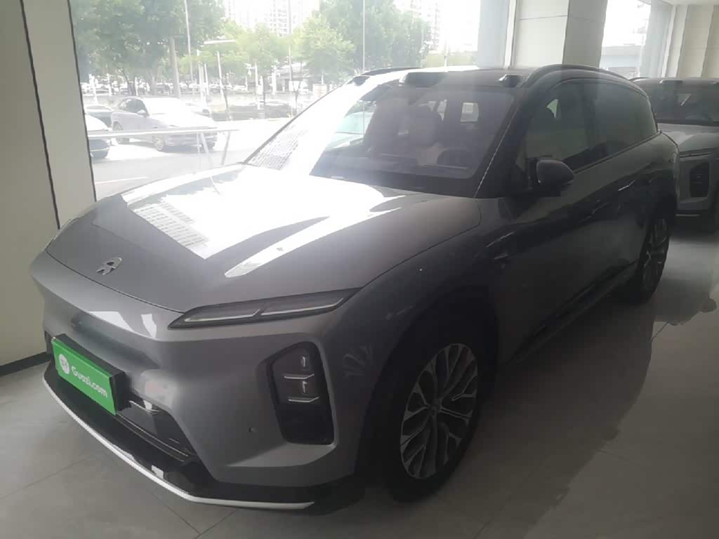 NIO ES6