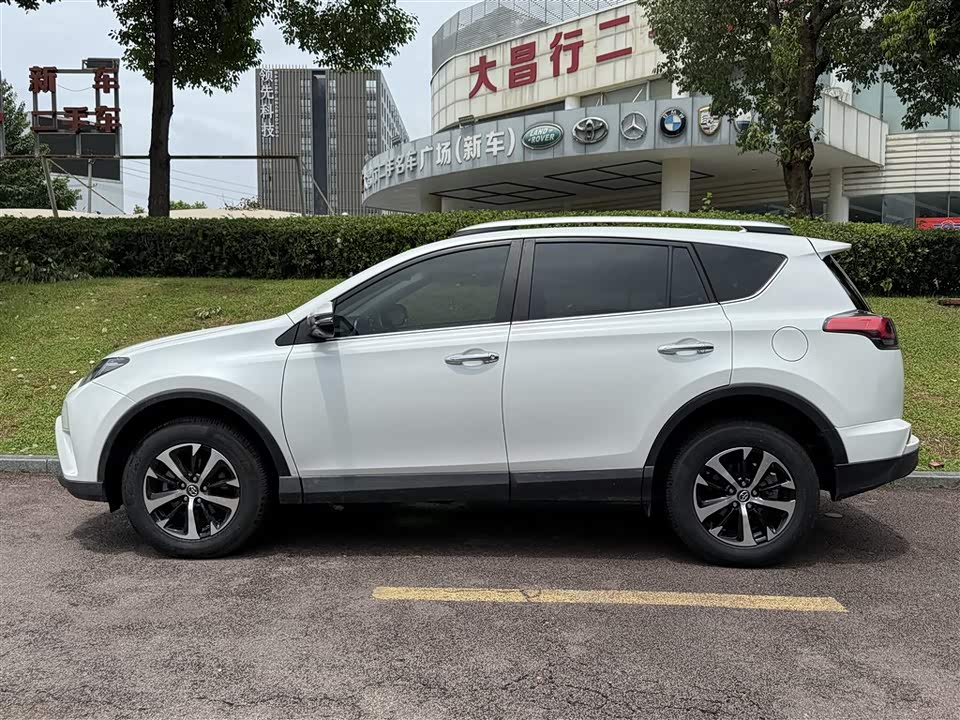 Toyota RAV4 Rongfang Toyota RAV4 Rongfang