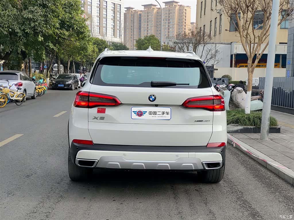 BMW X5, 2020 все фото