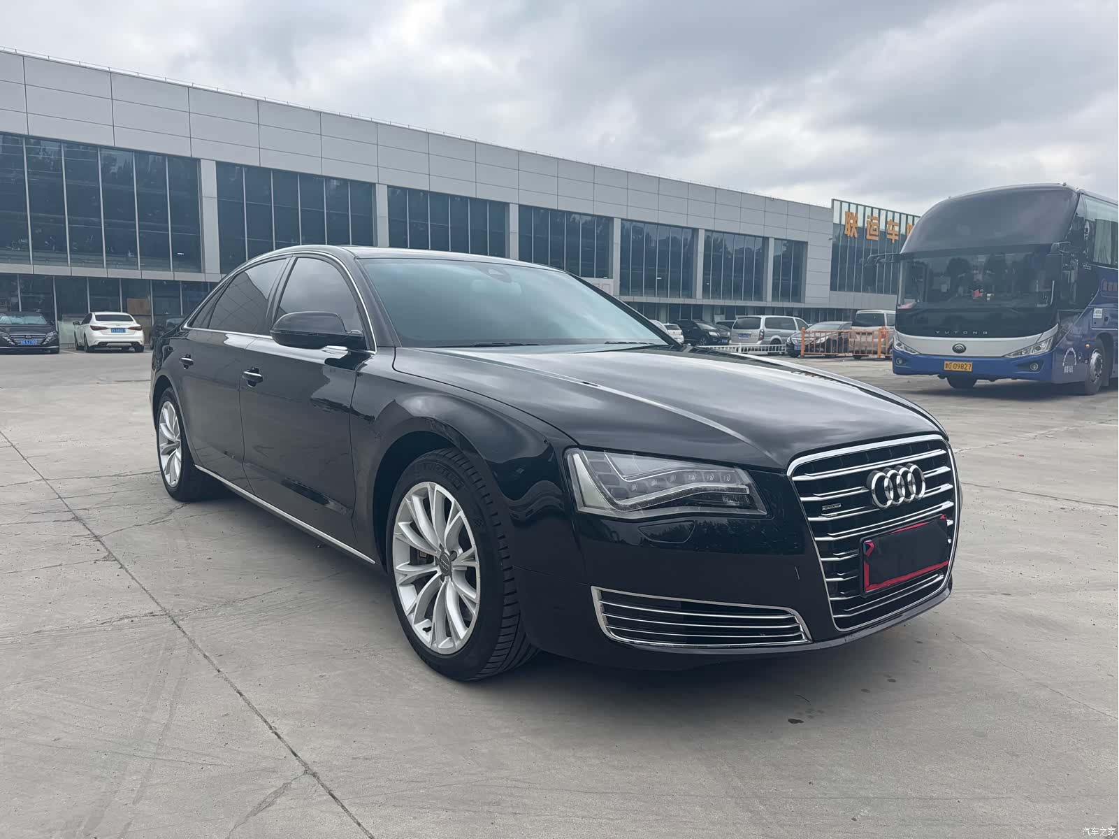 Audi A8L, 2014 4