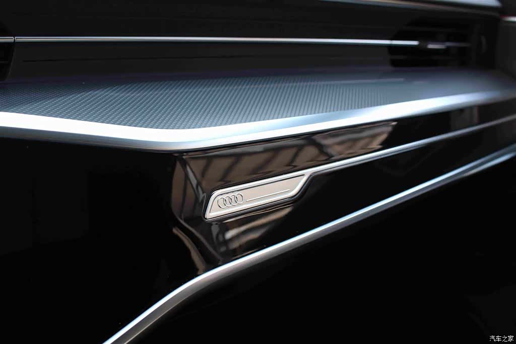 Audi A6L, 2024 14