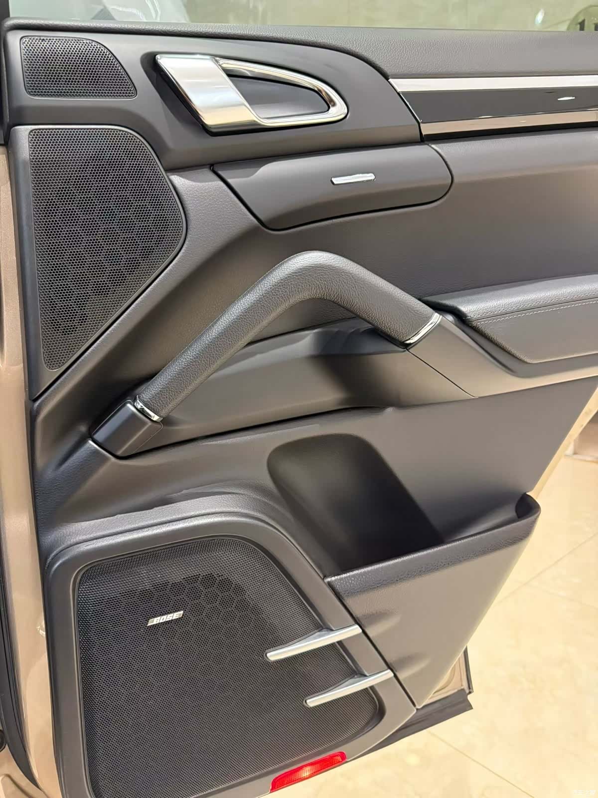 Porsche Cayenne, 2017 12