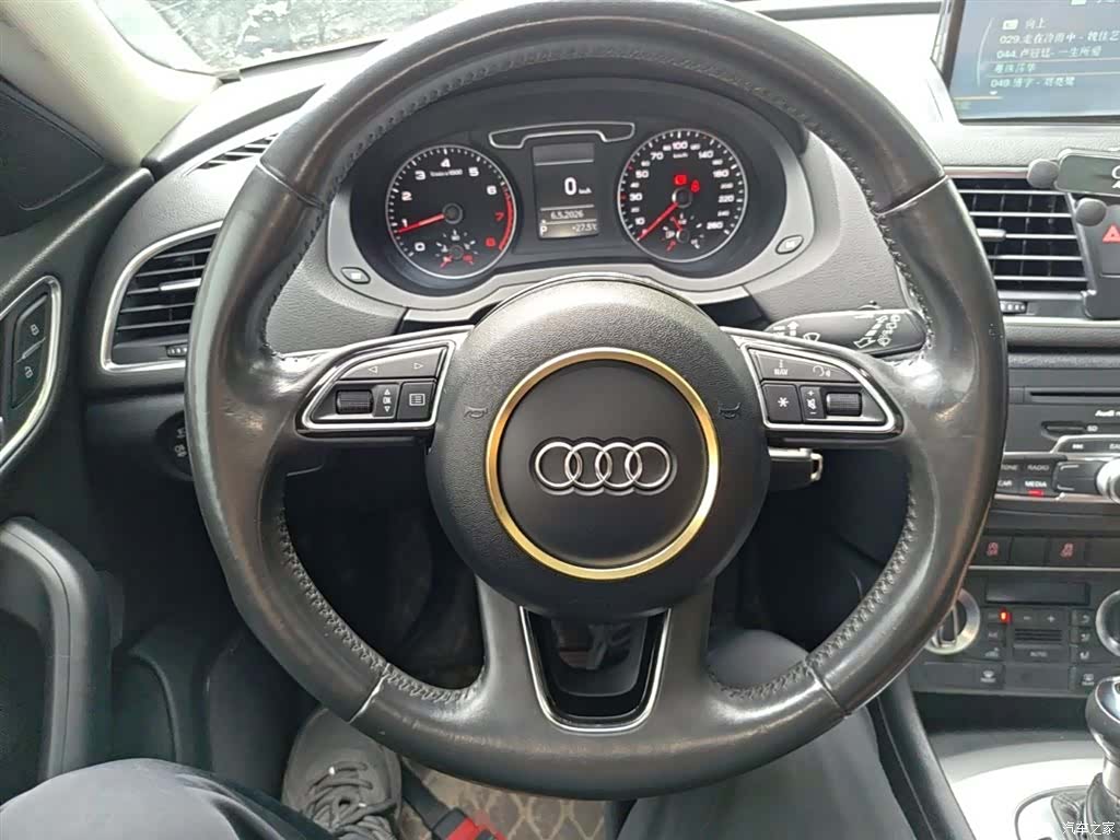 Audi Q3, 2015 11