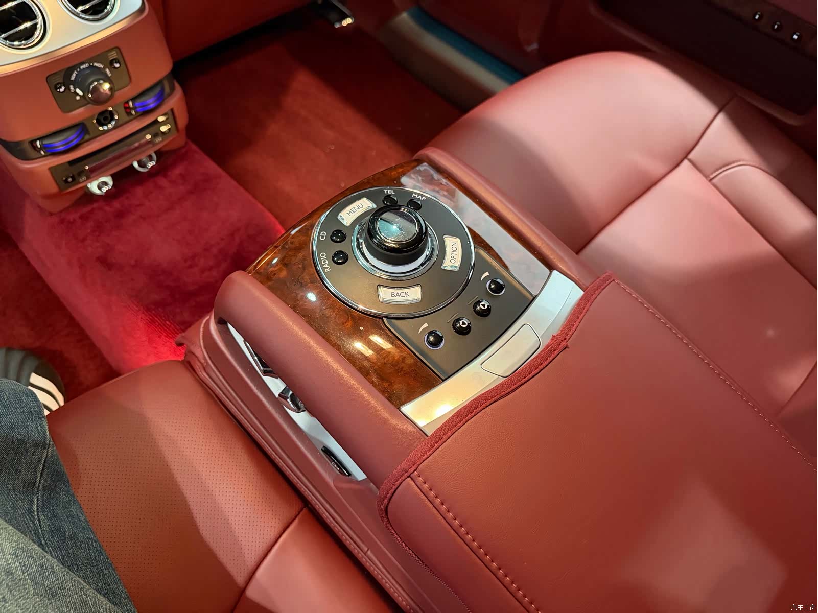 Rolls-Royce Ghost, 2013 20
