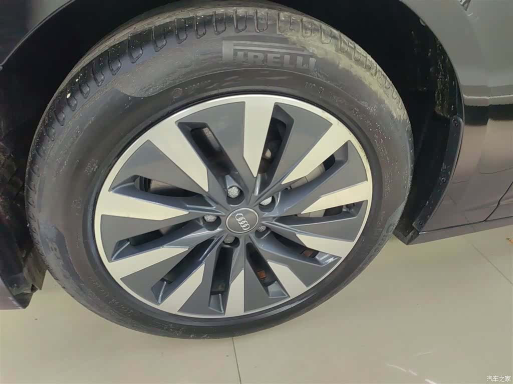 Audi A6L, 2021 25