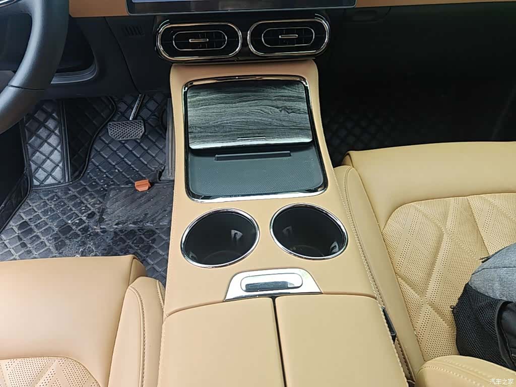 Leapmotor C11, 2025 14