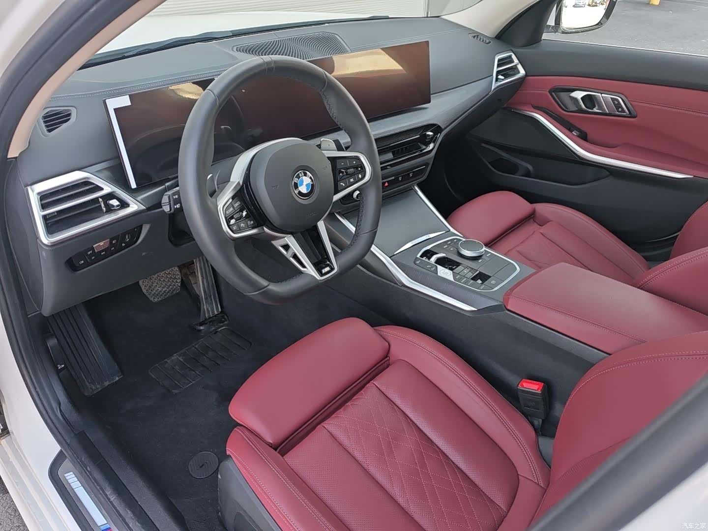 BMW 3 Series, 2025 10
