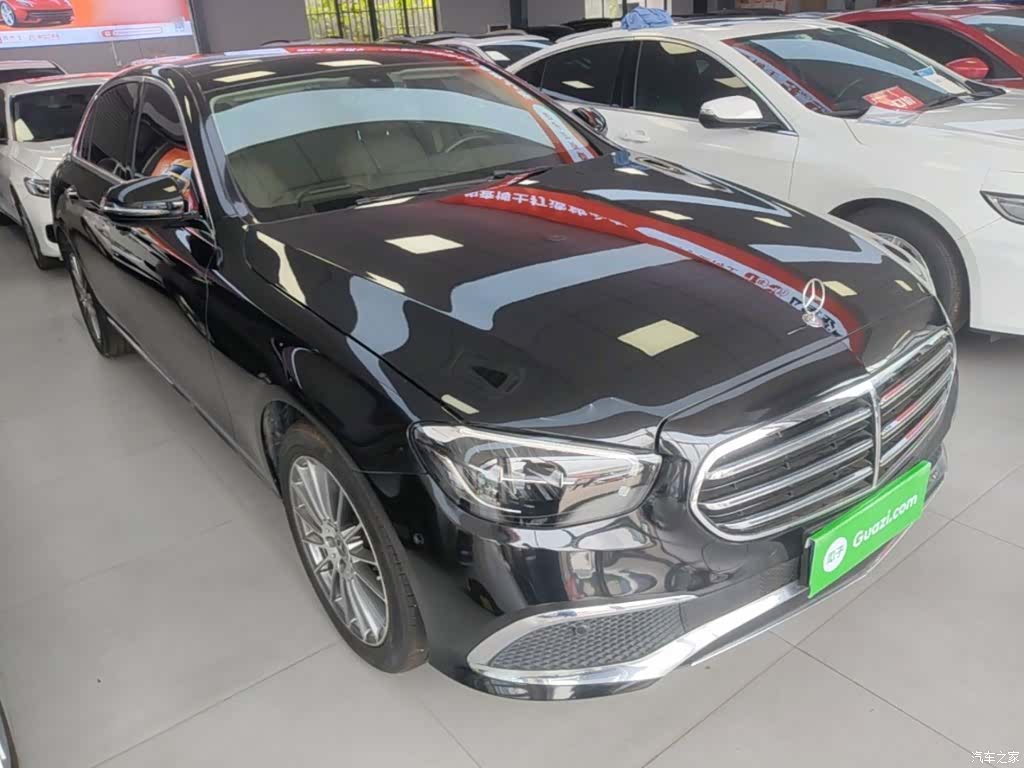 Mercedes-Benz E-Class, 2022 4