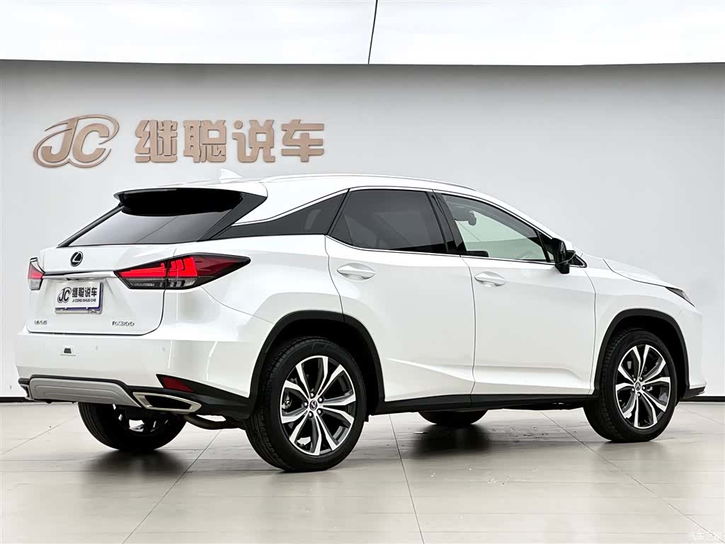 Lexus RX, 2022 все фото