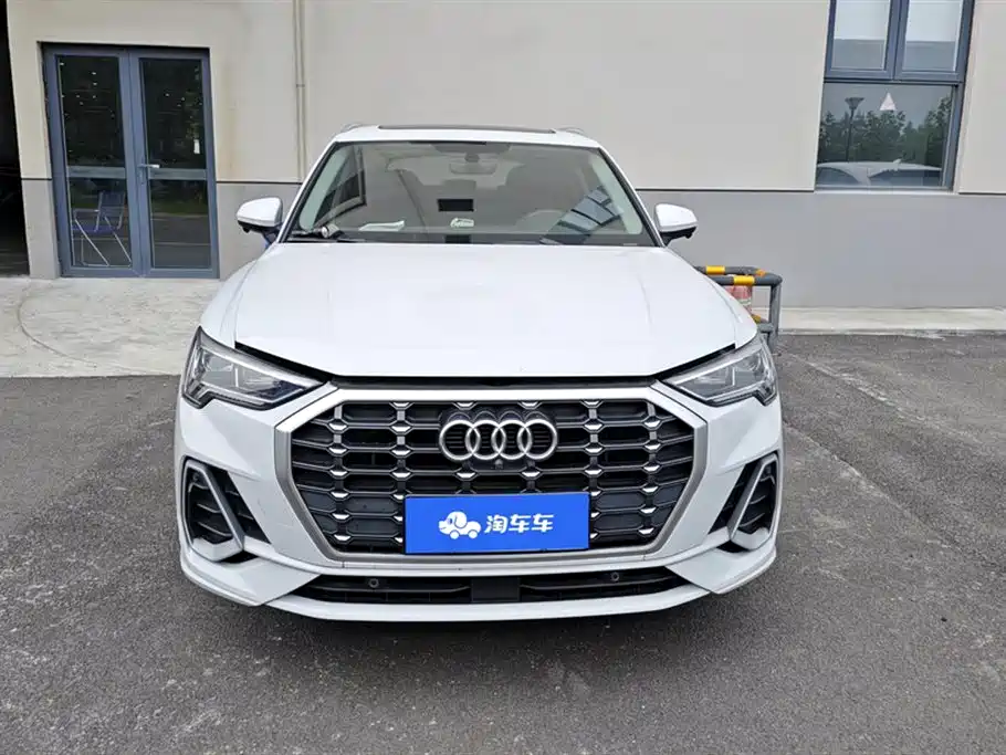 Audi Q3 Audi Q3