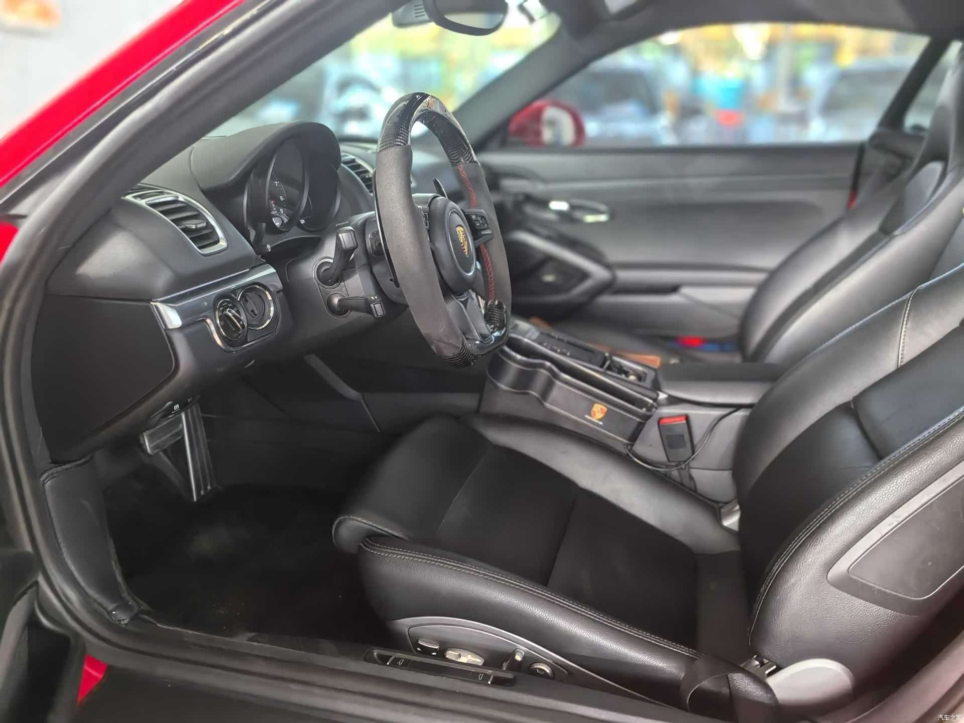 Porsche Cayman, 2016 12