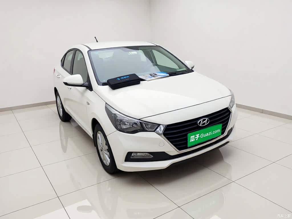 Hyundai GLS, 2017 3