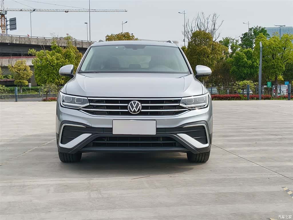 Volkswagen Tiguan L, 2021 2