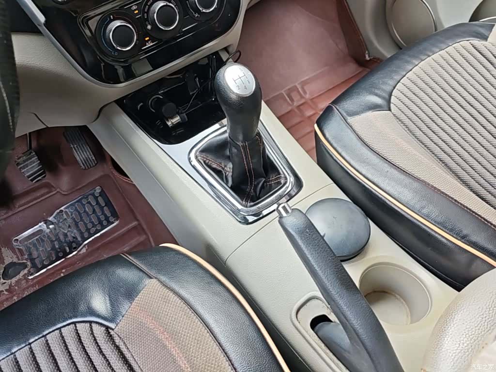 DongFeng X3, 2016 14