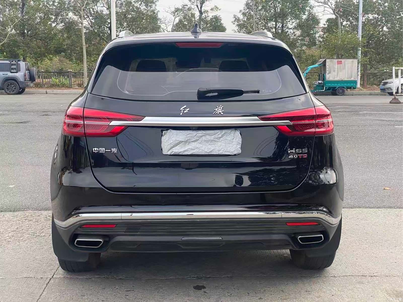 Hongqi HS5, 2020 8