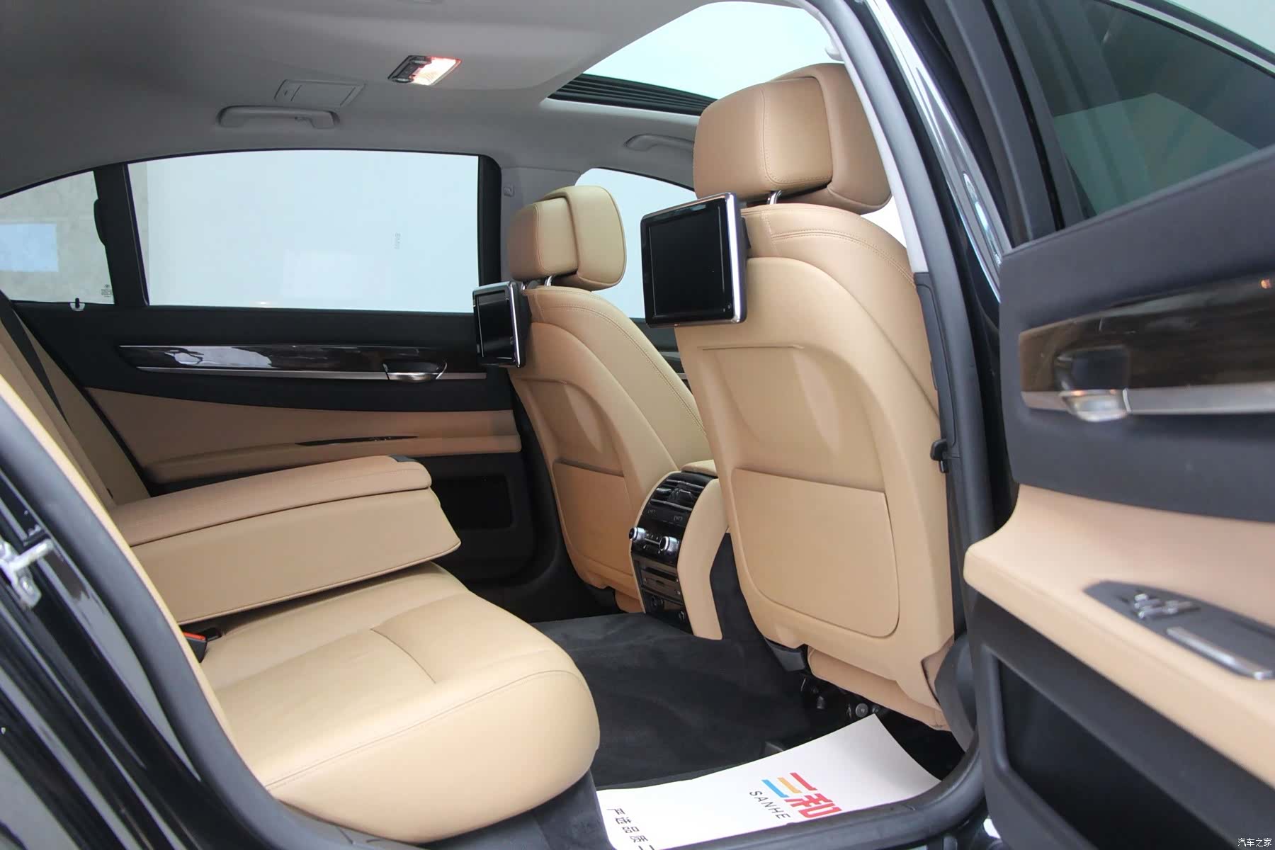 BMW 7 Series, 2014 10