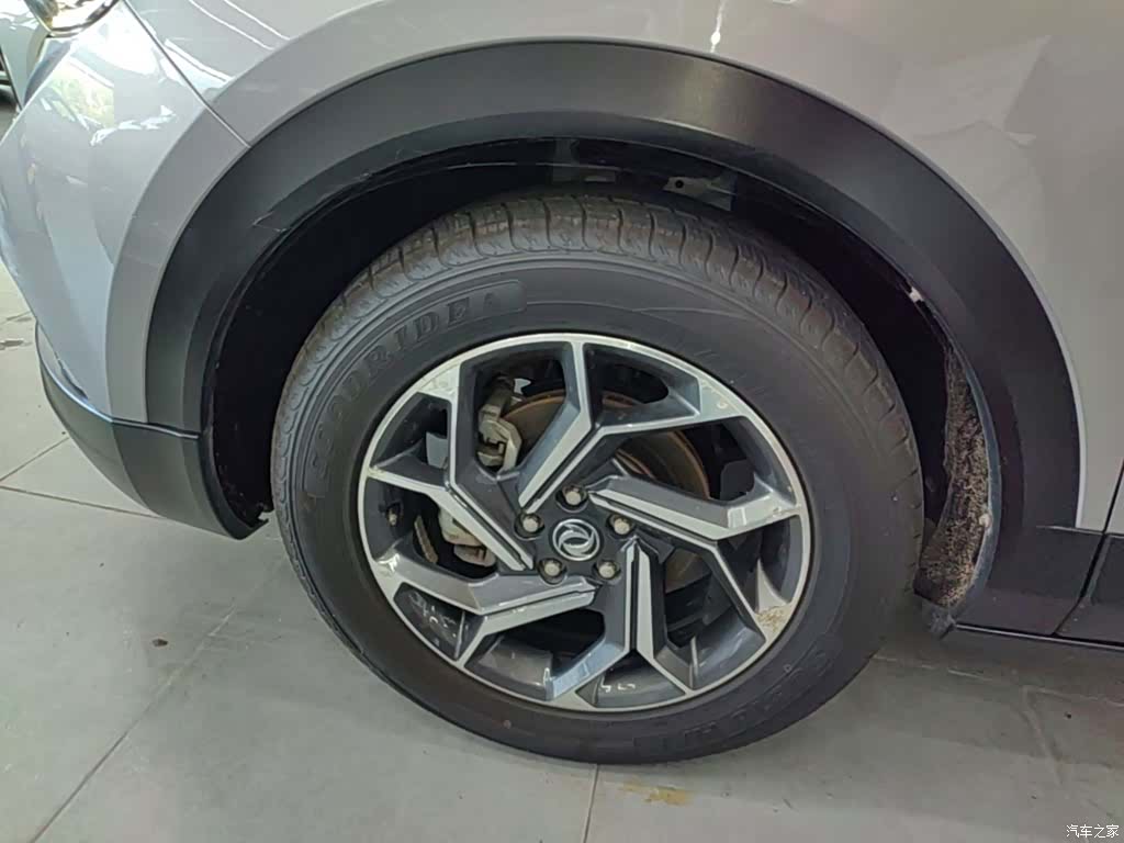 DongFeng AX7, 2020 23