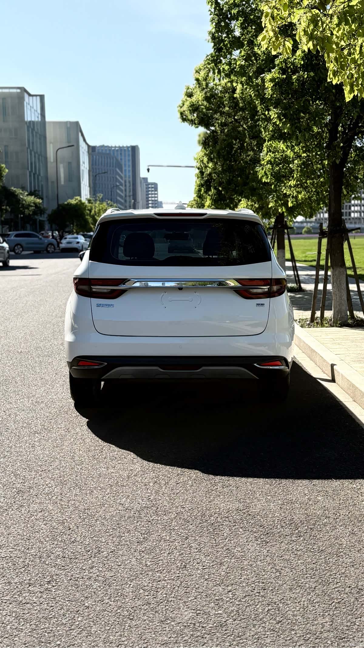 Geely Jiaji, 2021 4