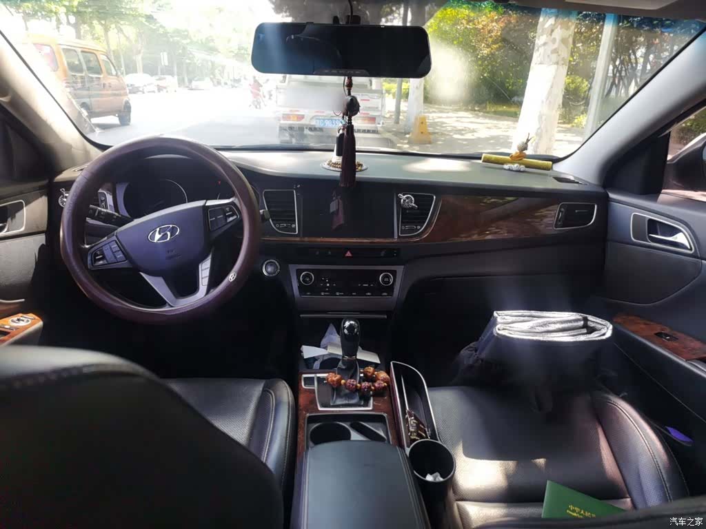 Hyundai DLX, 2016 13