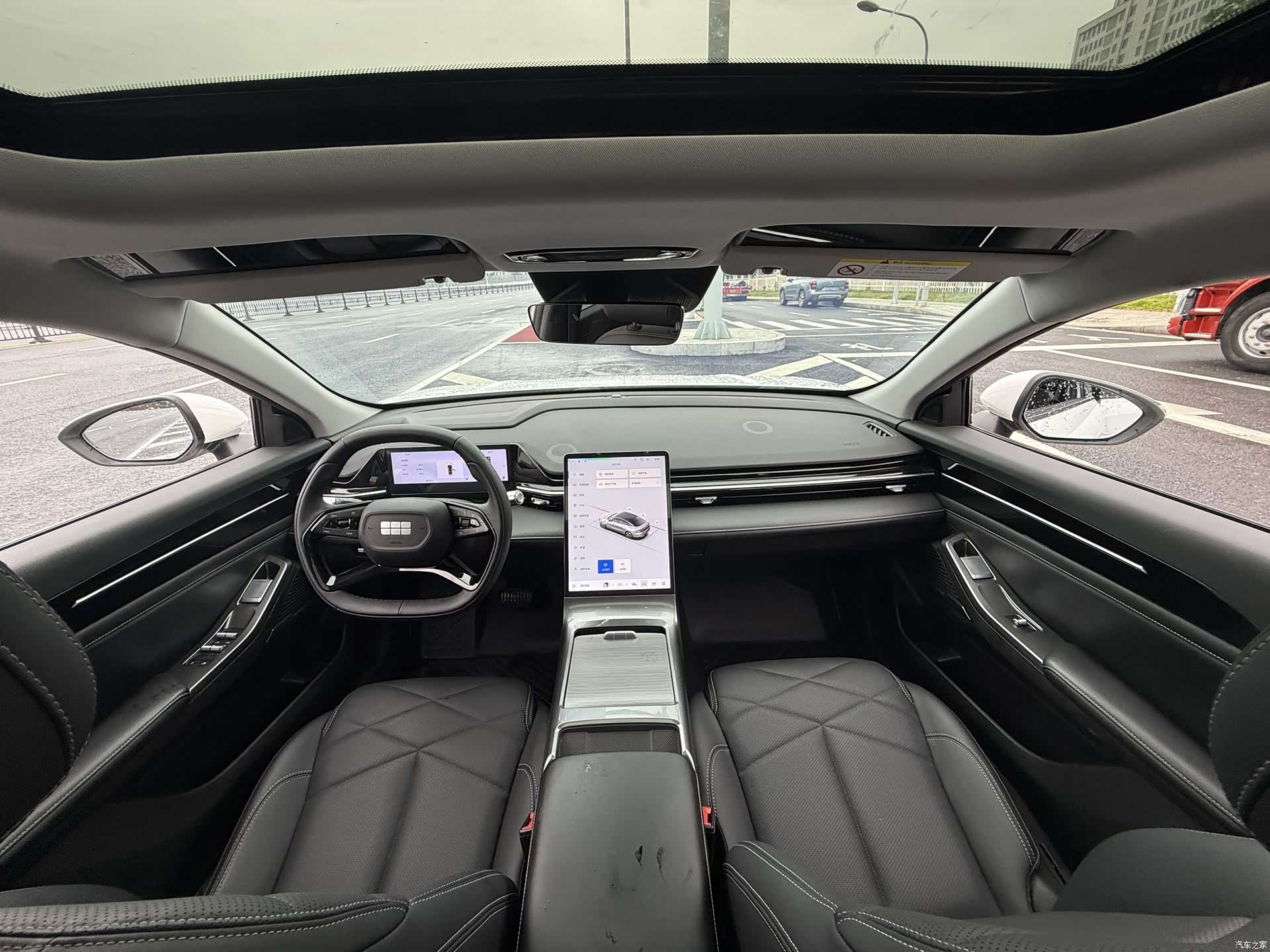Geely Galaxy L6, 2025 10