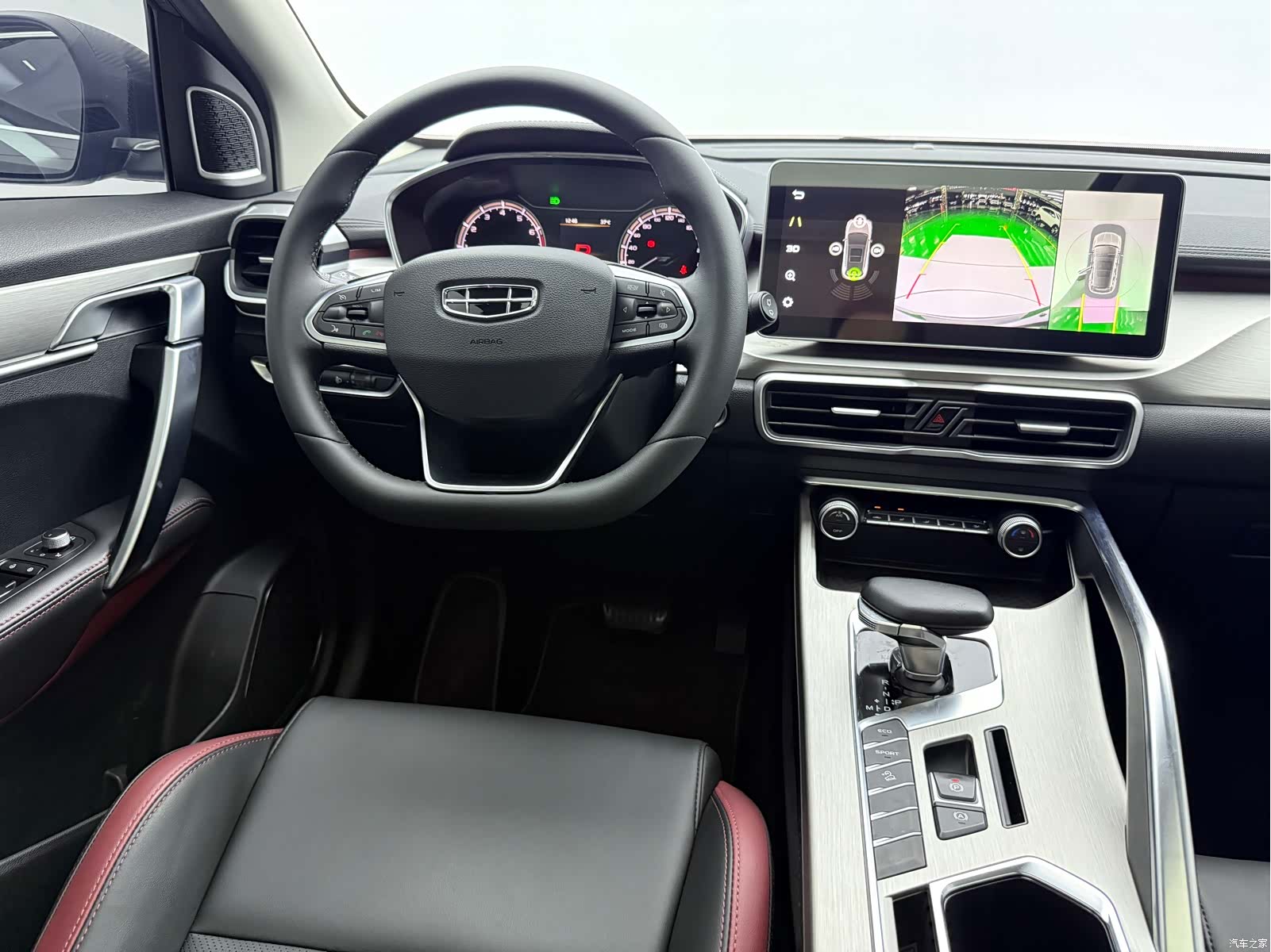 Geely Coolray, 2022 10