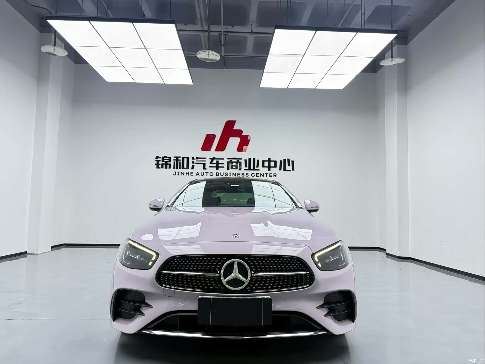 Mercedes-Benz E-Class, 2024 1