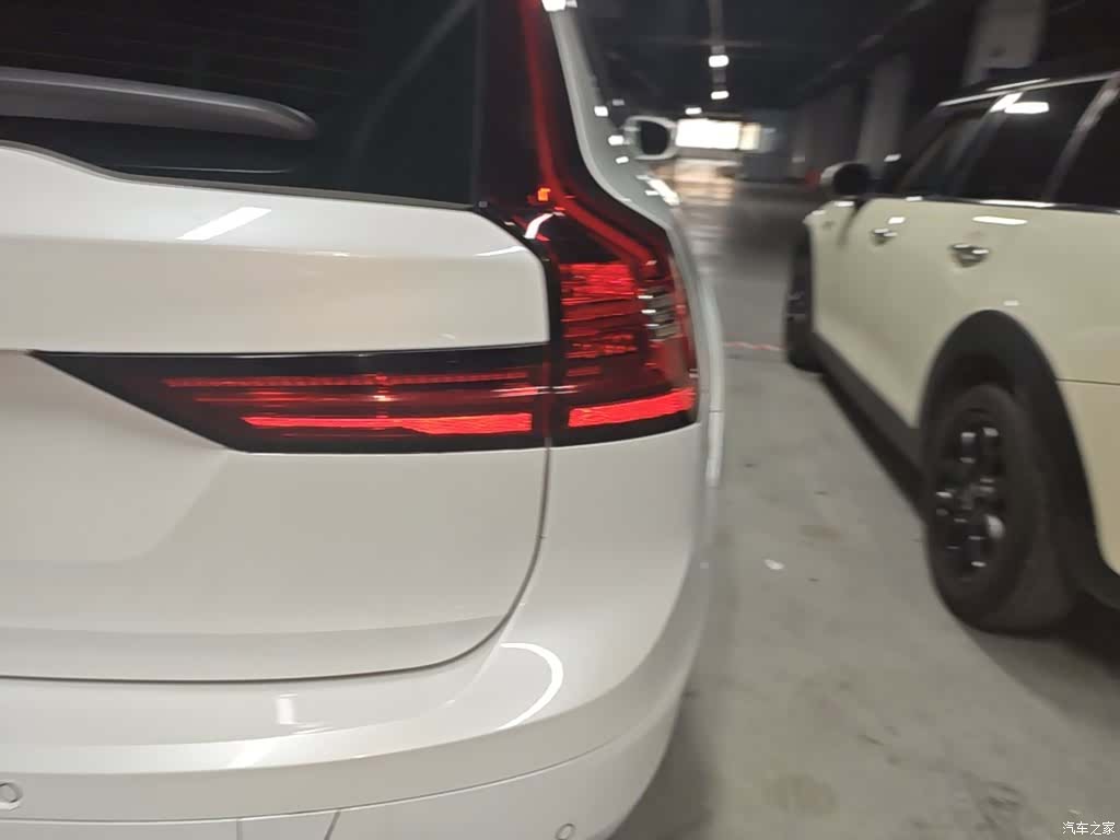 Volvo V90, 2021 8