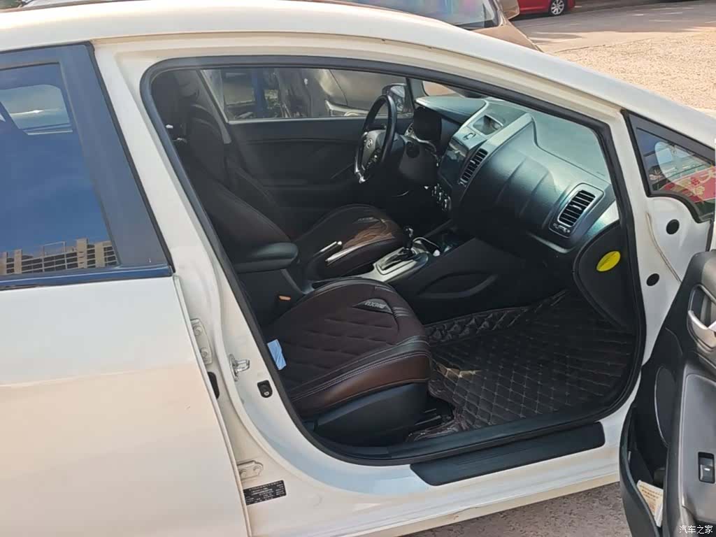 Kia K3, 2014 25