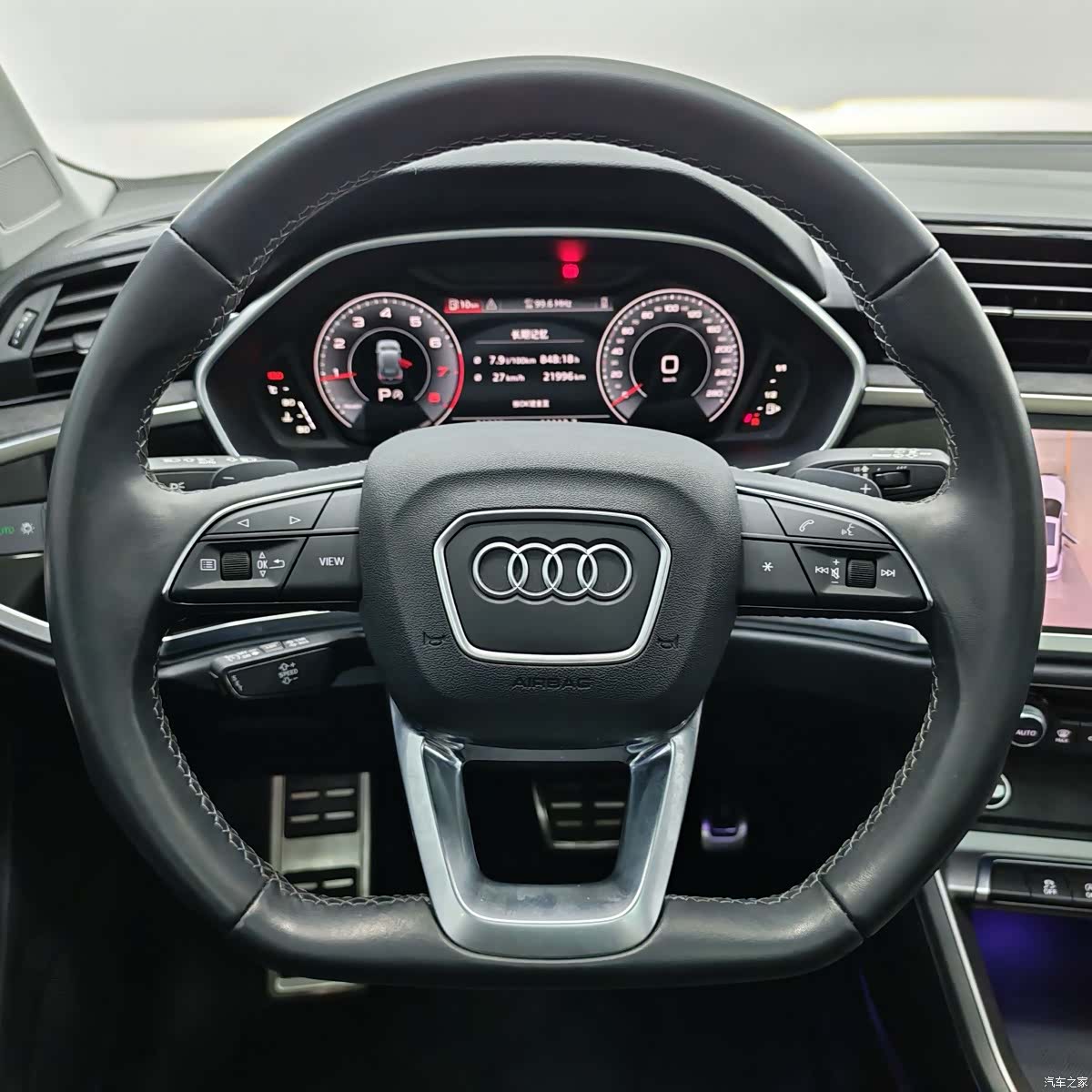 Audi Q3, 2023 11