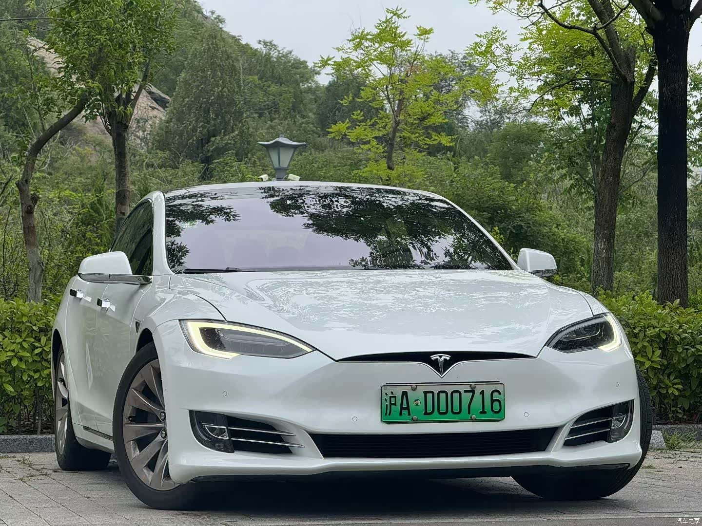 Tesla Model S, 2016 3