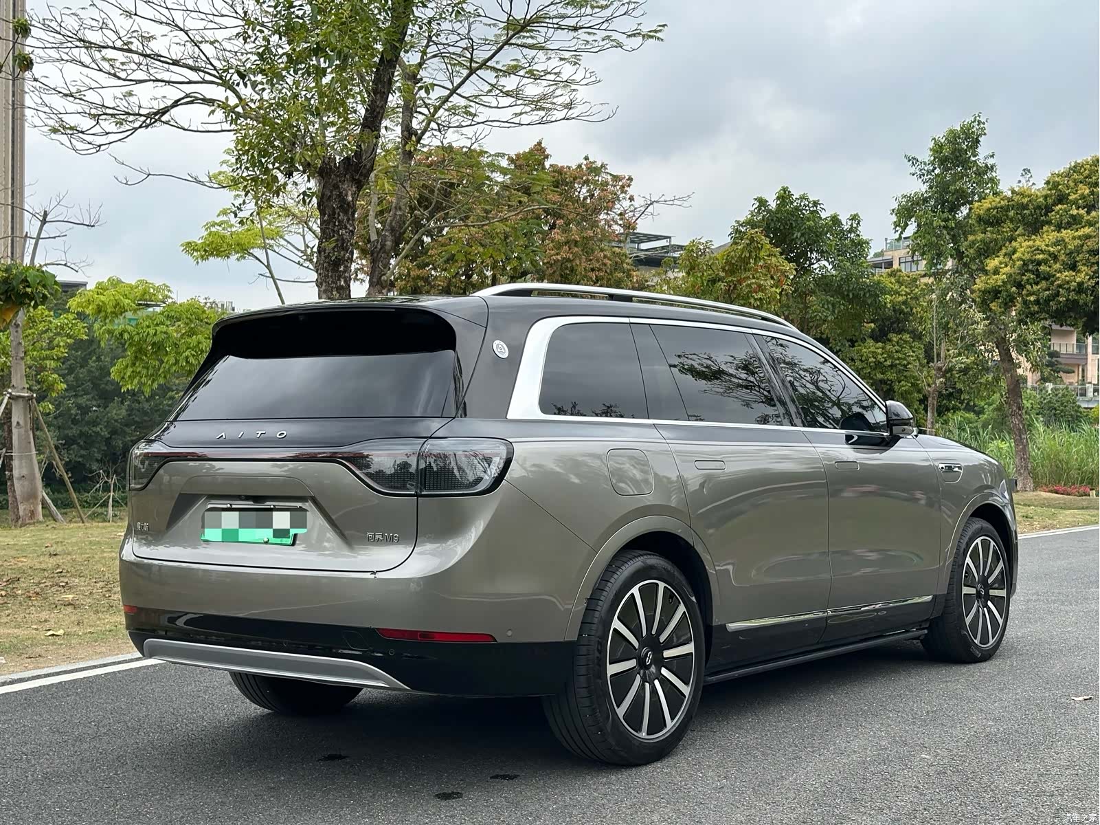 AITO M9, 2024 9