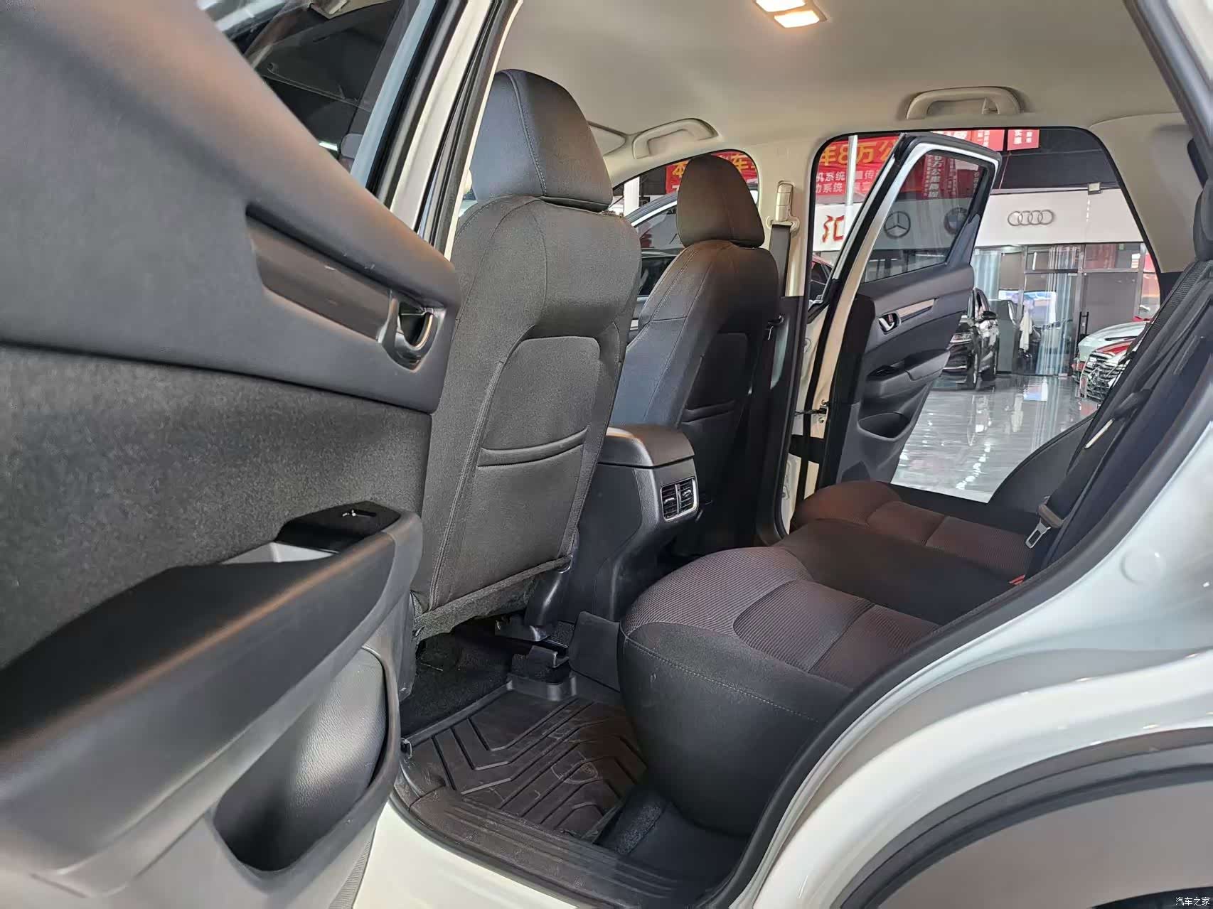 Mazda CX-5, 2026 11