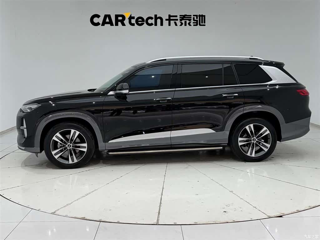 Audi Q6, 2023 6