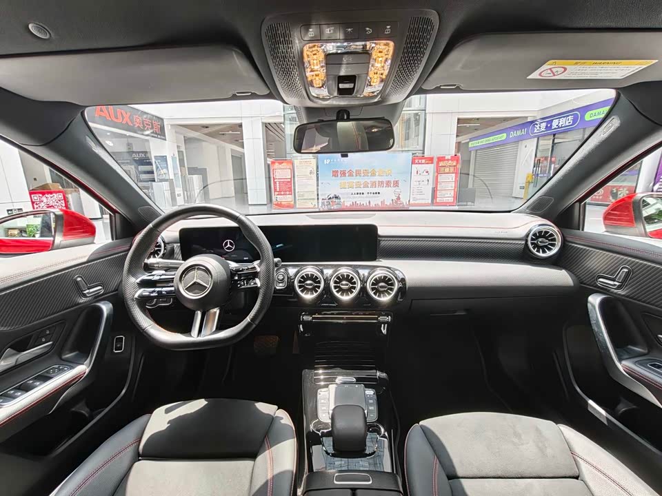Mercedes-Benz Class A Mercedes-Benz Class A