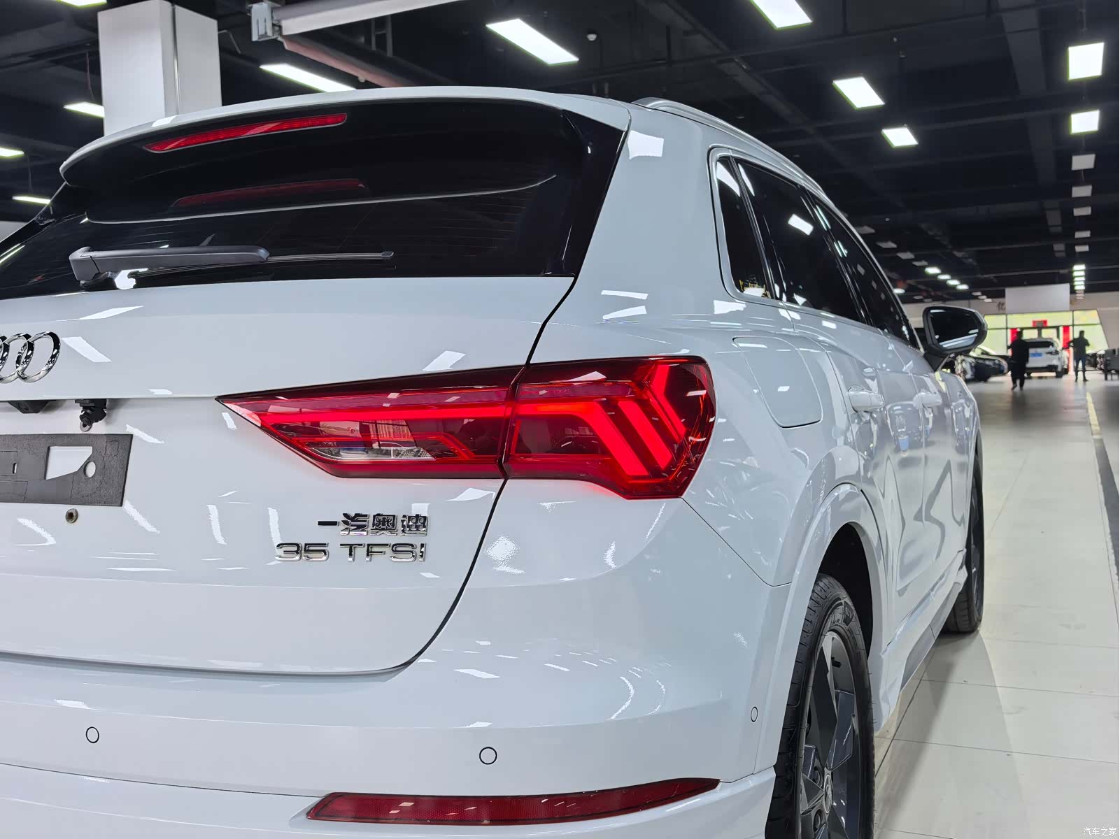 Audi Q3, 2023 все фото