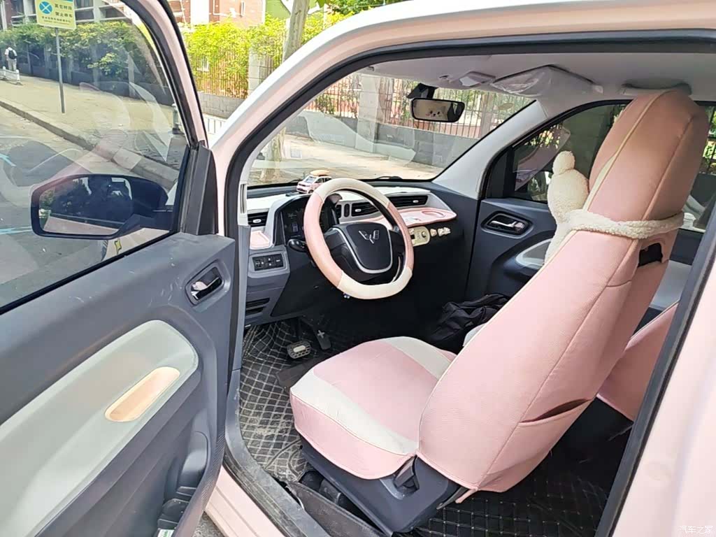 Wuling MINIEV, 2022 16
