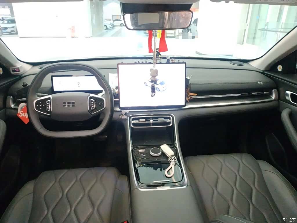 Geely A7, 2025 10