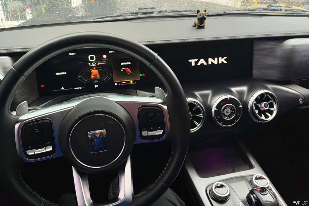 Tank 300, 2022 12