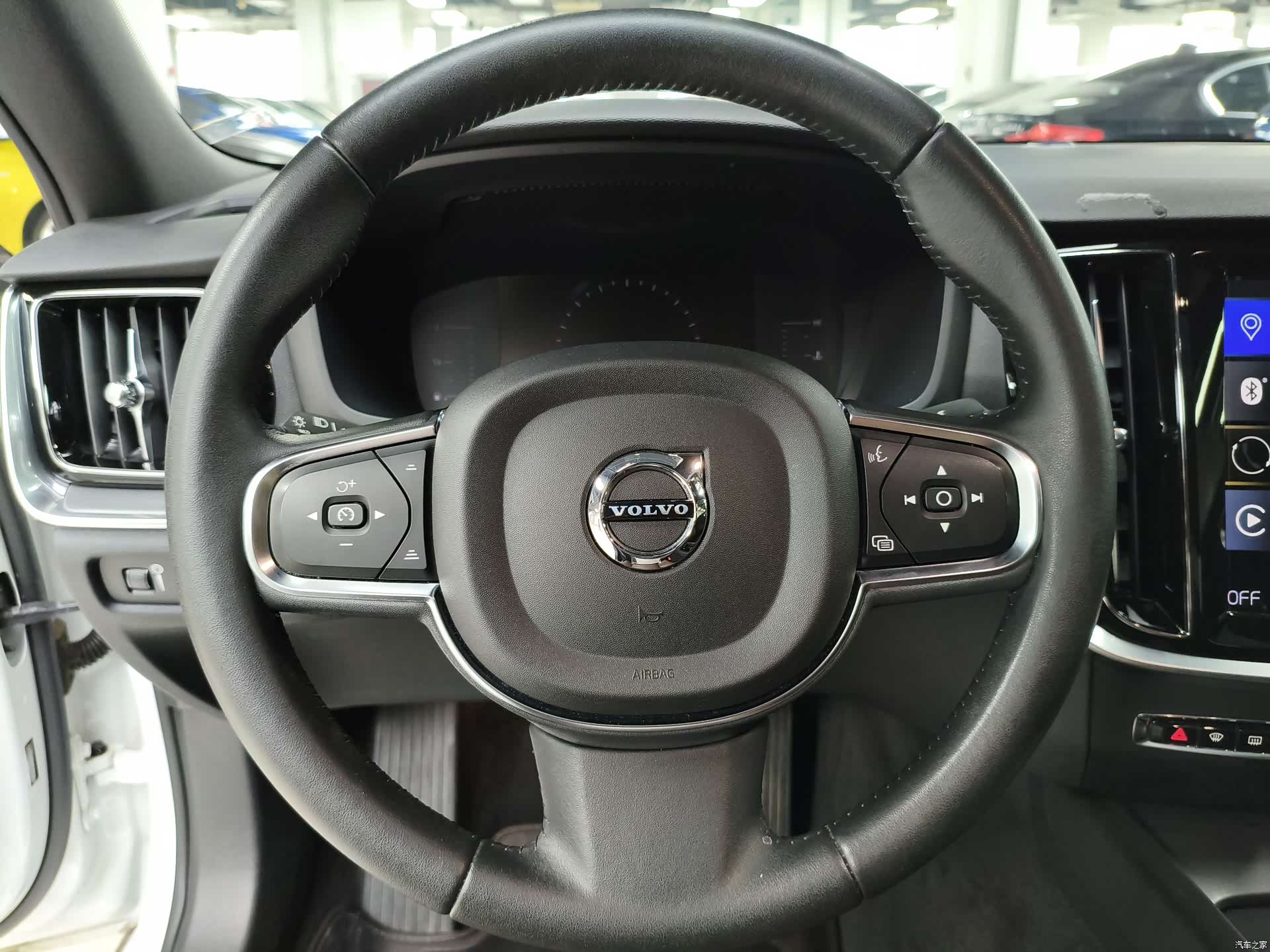 Volvo S60, 2022 15