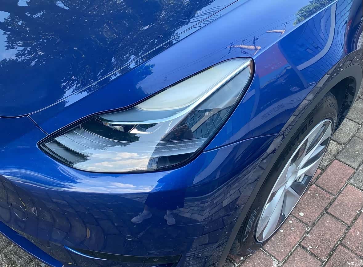 Tesla Model Y, 2022 14