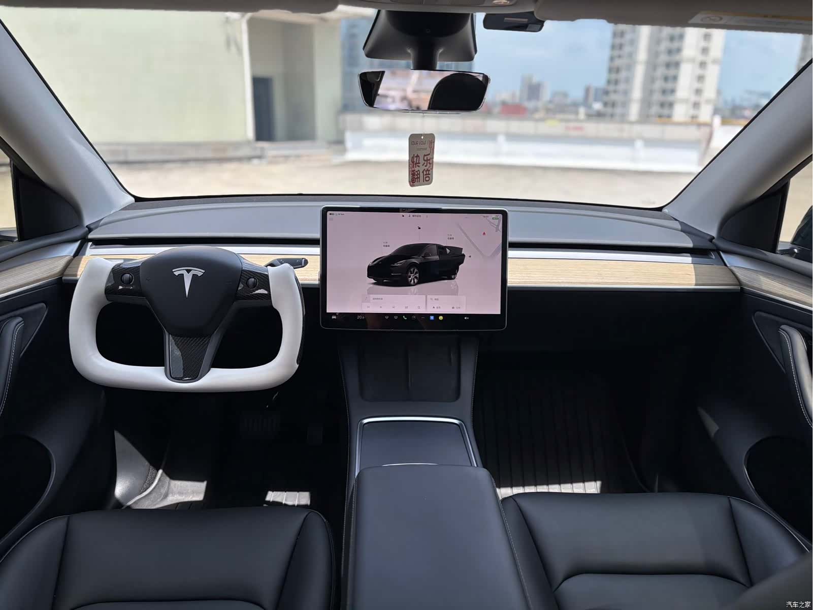 Tesla Model Y, 2023 все фото