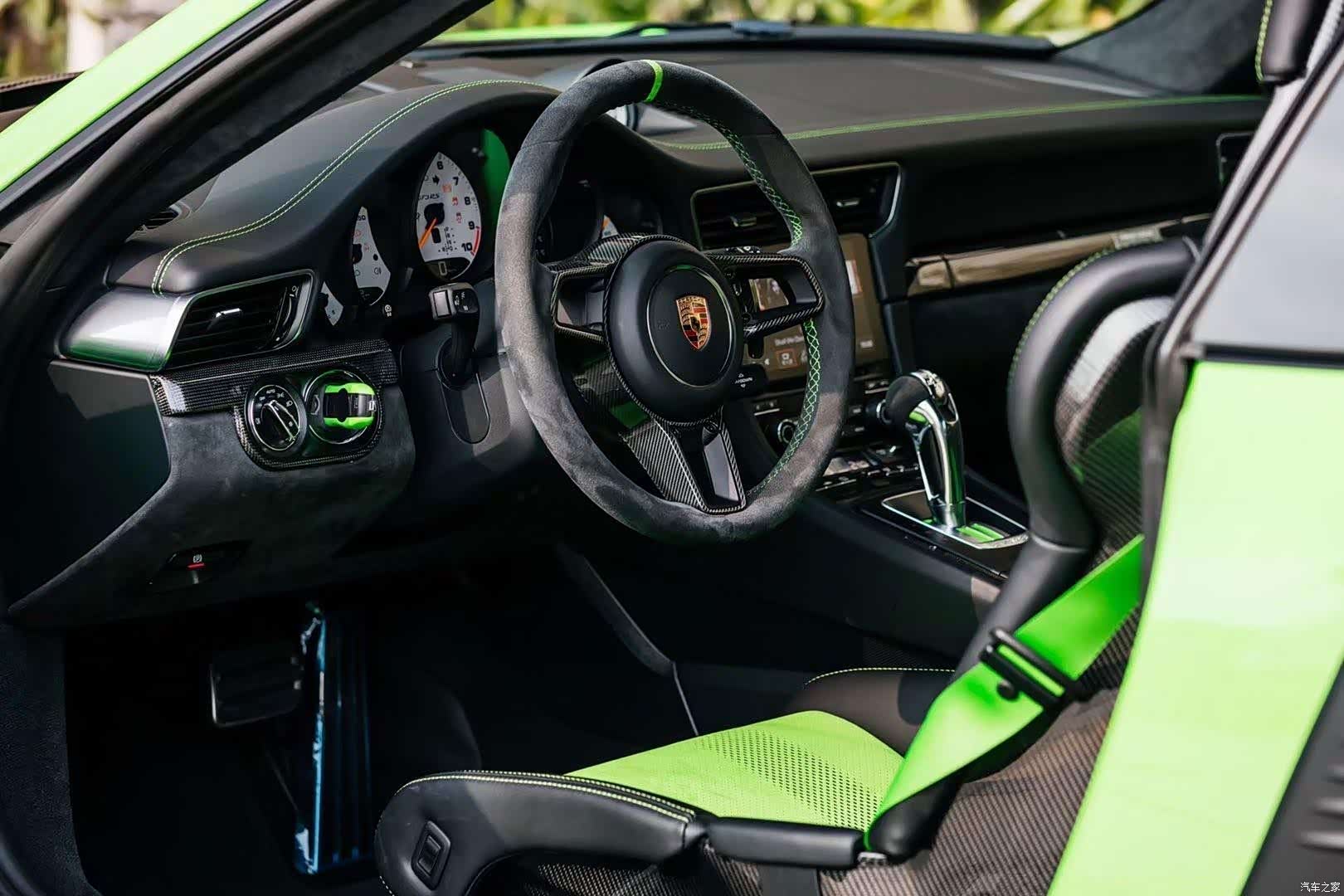 Porsche 911, 2020 10