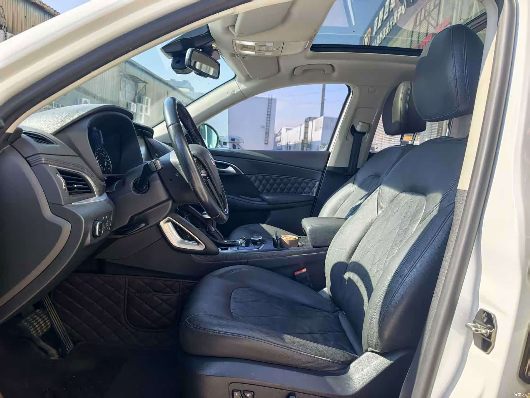 Borgward BX7, 2016 13