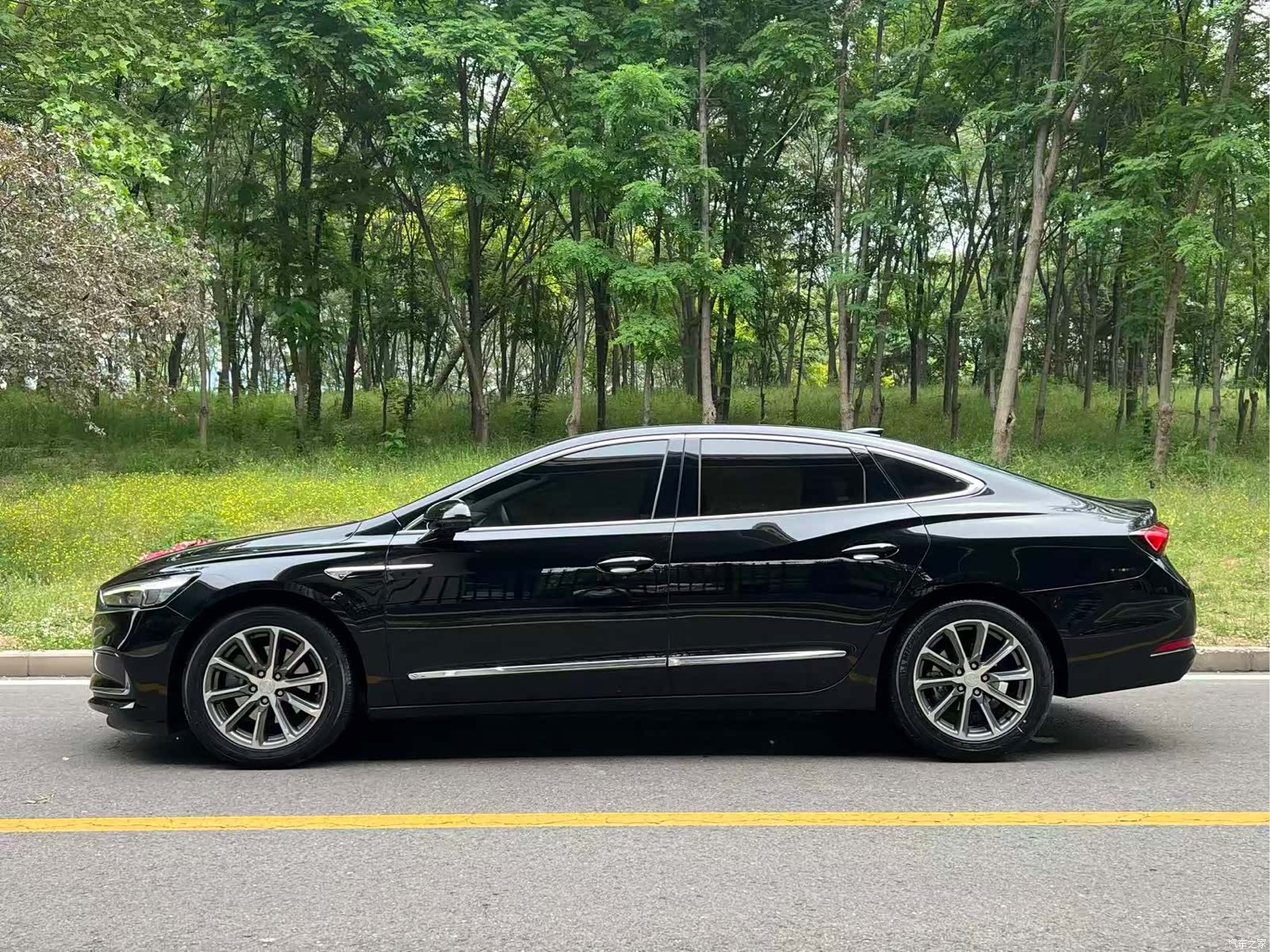 Buick LaCrosse, 2022 10